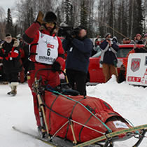With great strategy and a powerful dog team, Lance Mackey pulled out his second consecutive Iditarod win early Wednesday in Nome, Alaska.