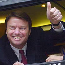 John Edwards announced yesterday that he will seek the 2008 Democratic presidential nomination.