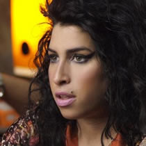 Amy Winehouse was among the early winners at this year's Grammy Awards, picking up three awards.