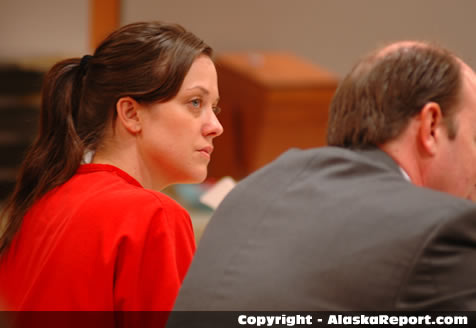 Mechele Linehan listening prosecutor Pat Gullufsen